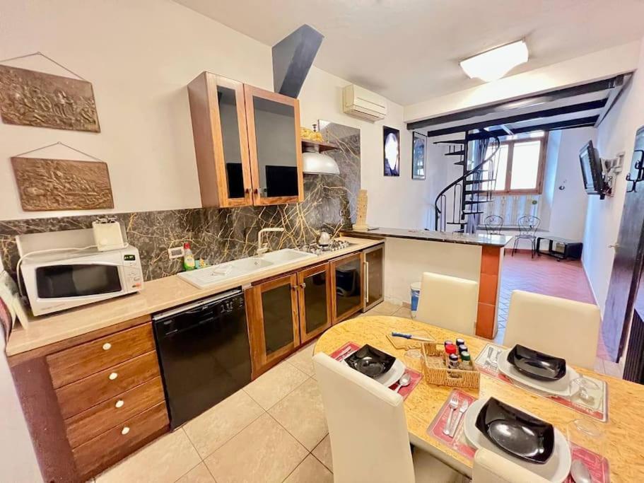 Old Town Florence- Love Apartment Dış mekan fotoğraf